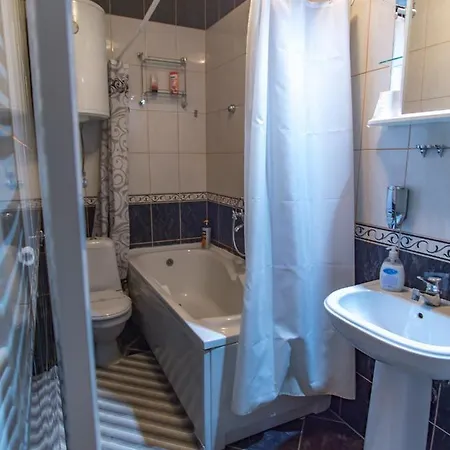 Gostinjska kuća Elena 3*